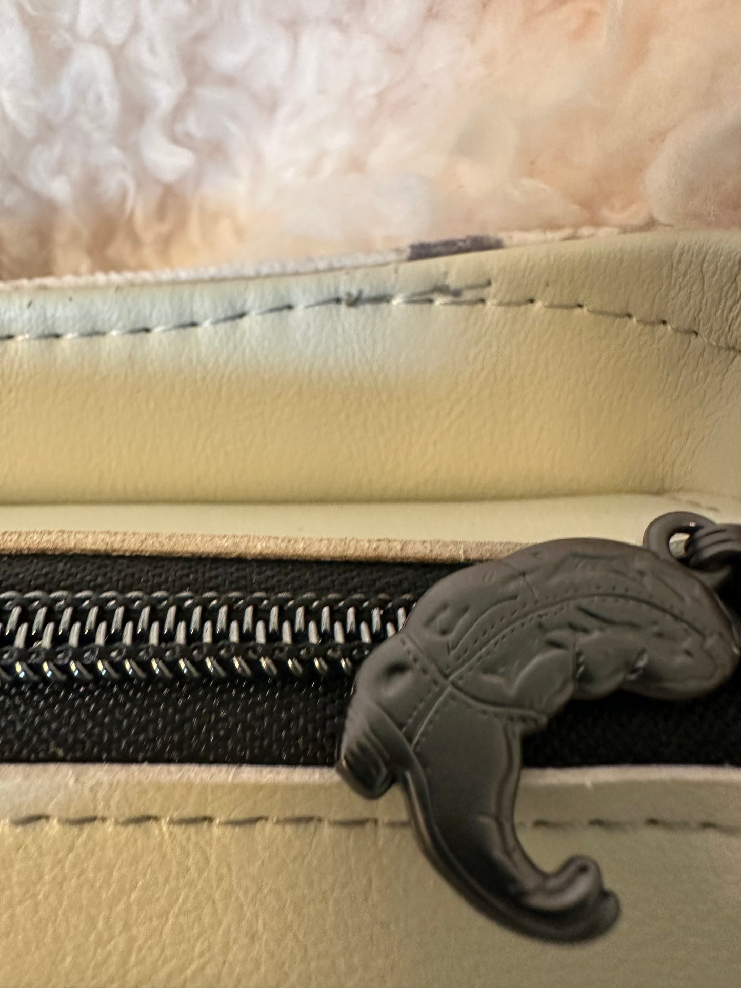 Aries Crossbody