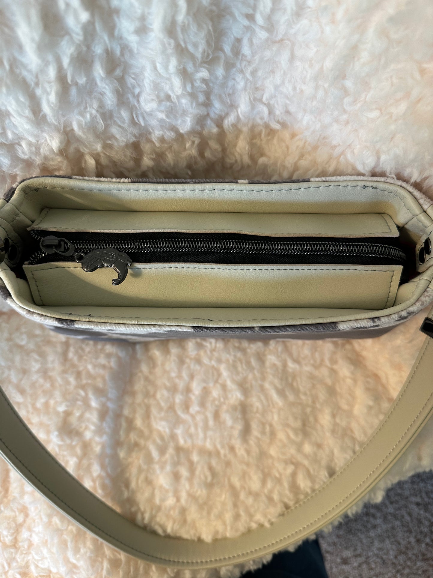 Aries Crossbody