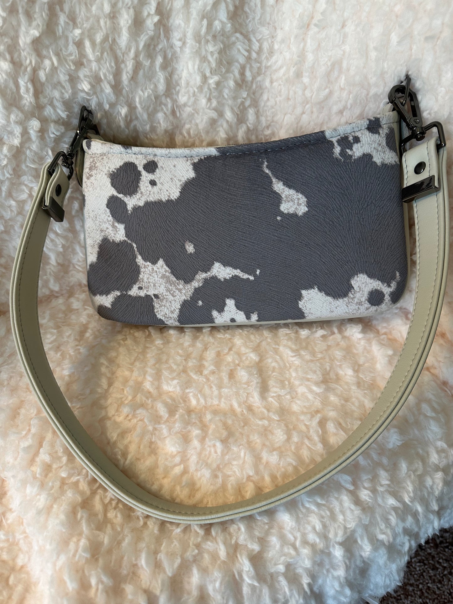 Aries Crossbody